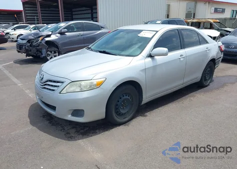 2011 Toyota Camry Le V6 z USA, uszkodzony, nr VIN 4T1BK3EK9BU132065